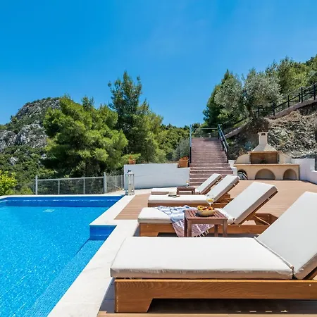 Pantheon Villa Epidaurus